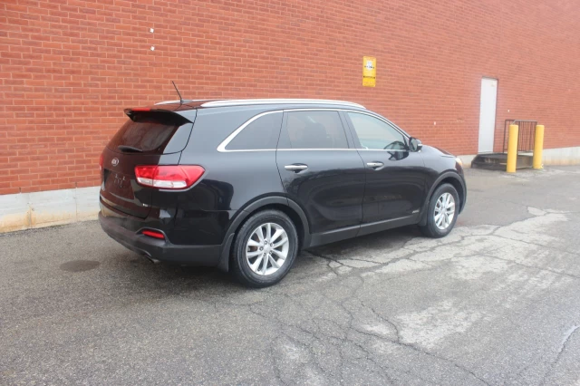 Kia Sorento 3.3L LX+ 2016
