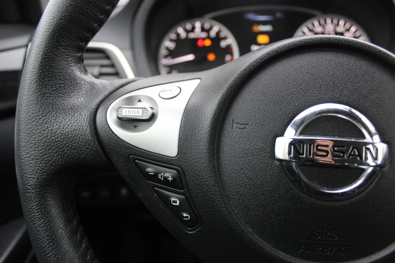 2017 Nissan Sentra SV Image principale