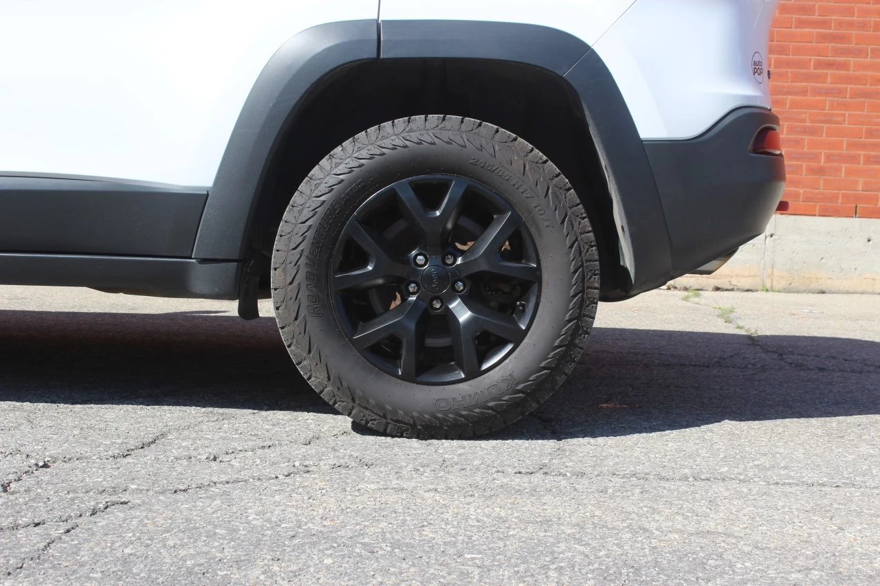 2016 Jeep Cherokee Trailhawk Image principale