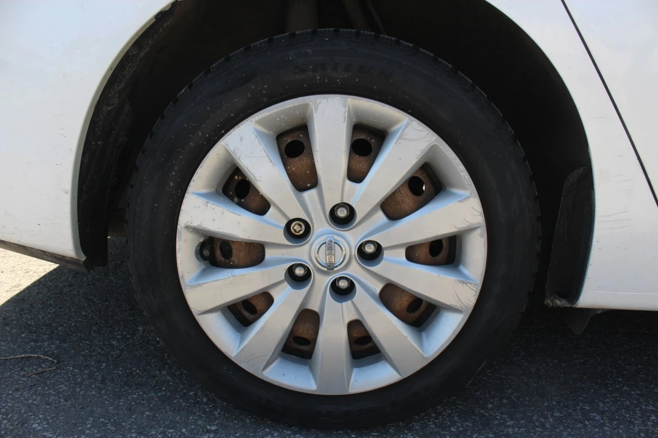 2017 Nissan Sentra SV Image principale