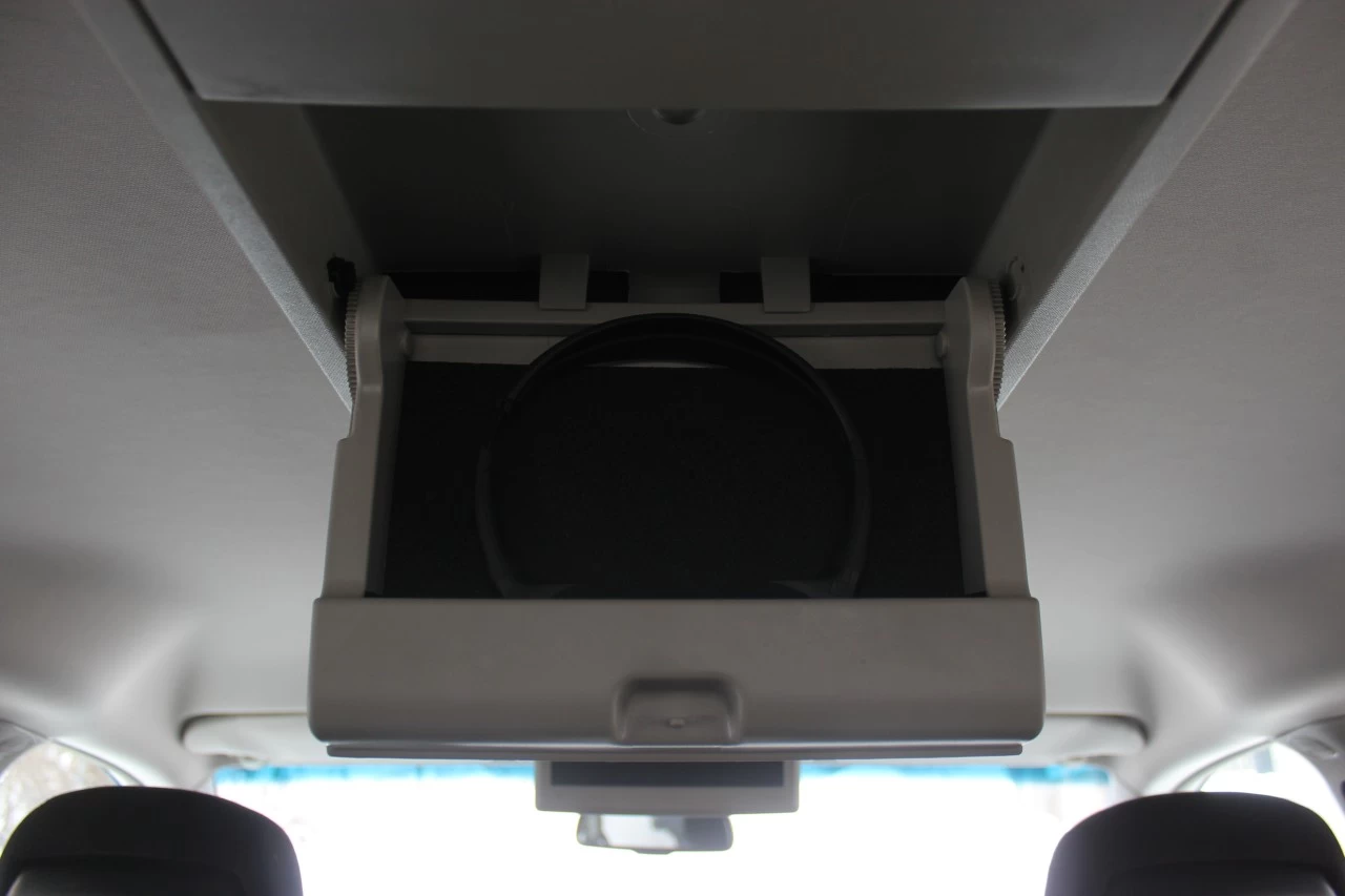 2016 Dodge Caravan Crew Image principale