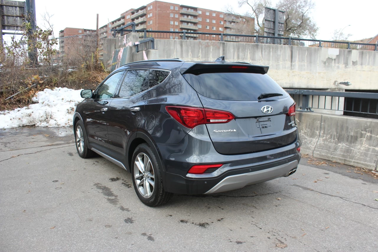 2017 Hyundai Santa Fe Sport SE Image principale