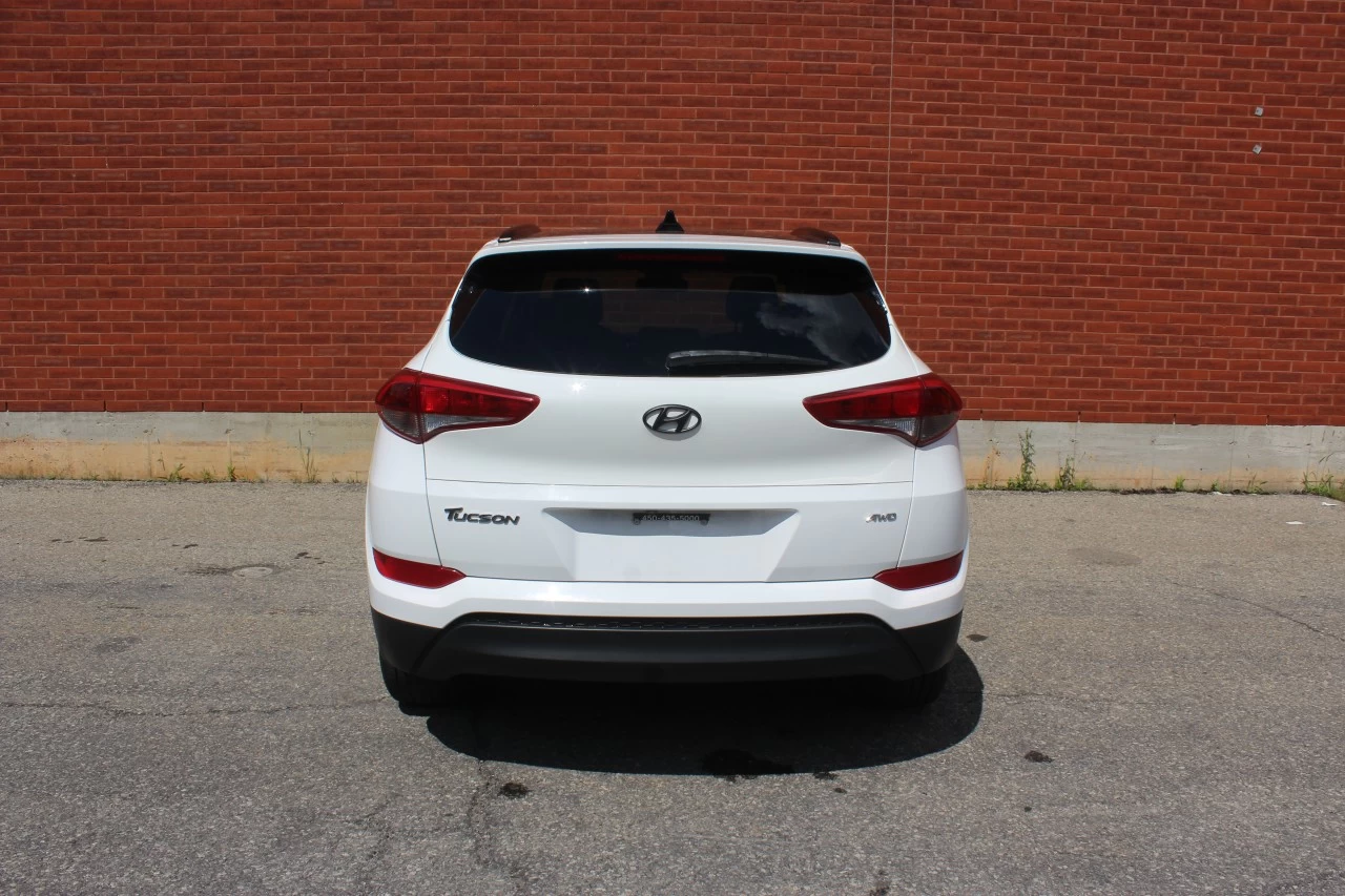2018 Hyundai Tucson SE Image principale