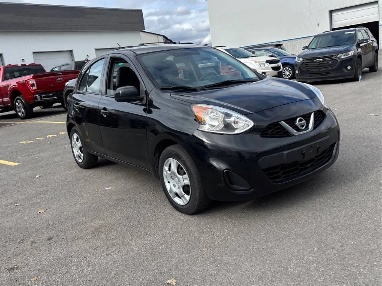 2015 Nissan Micra SV Image principale