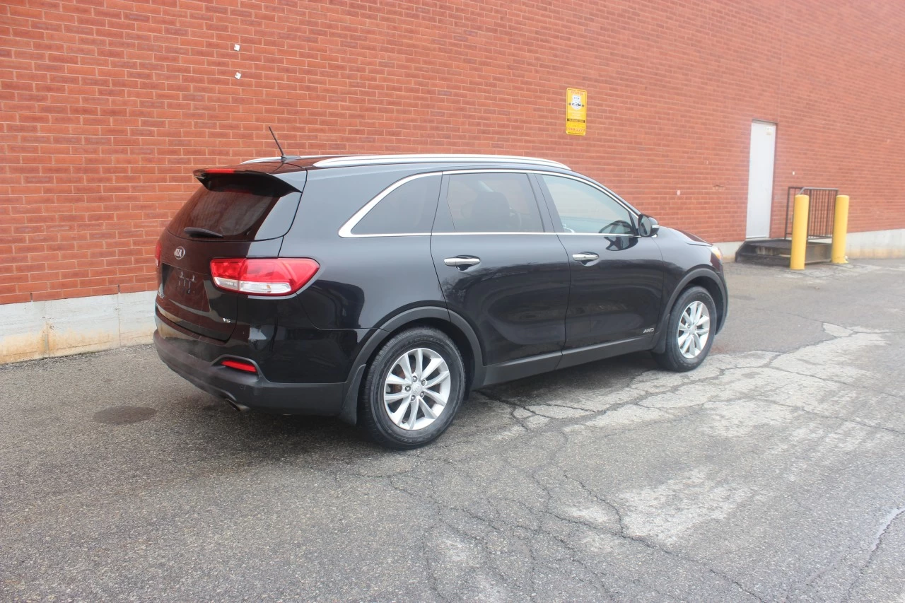 2016 Kia Sorento 3.3L LX+ Image principale