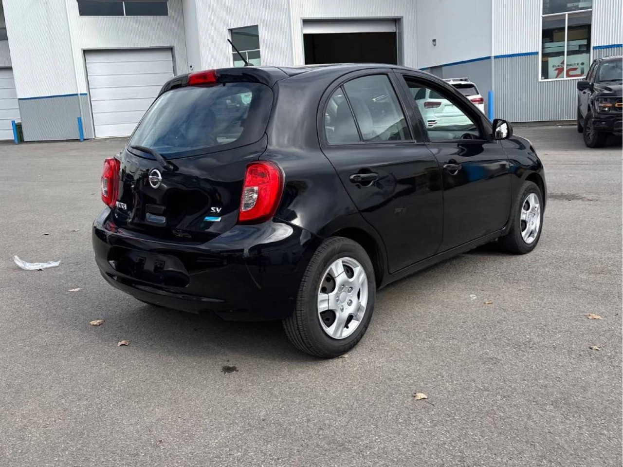 2015 Nissan Micra SV Image principale