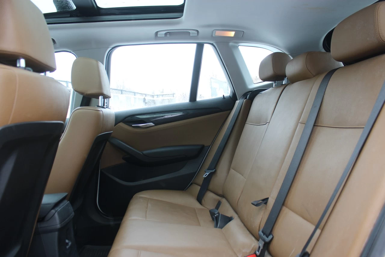 2012 BMW X1 28i Image principale