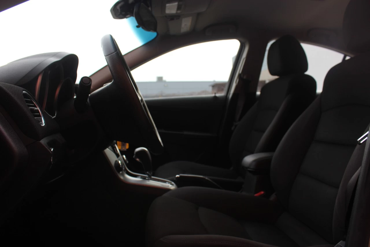 2016 Chevrolet Cruze LT Image principale