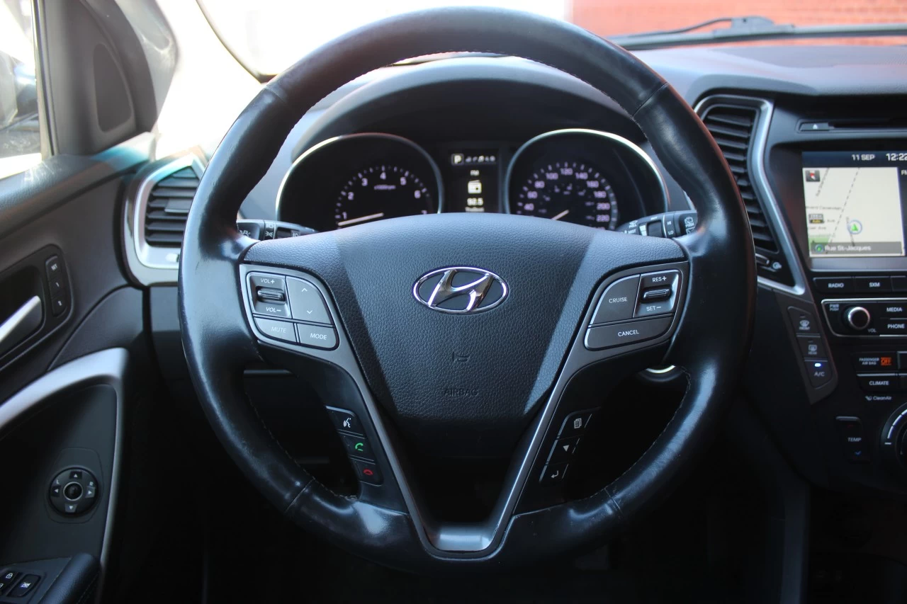 2017 Hyundai Santa Fe XL Limited Image principale