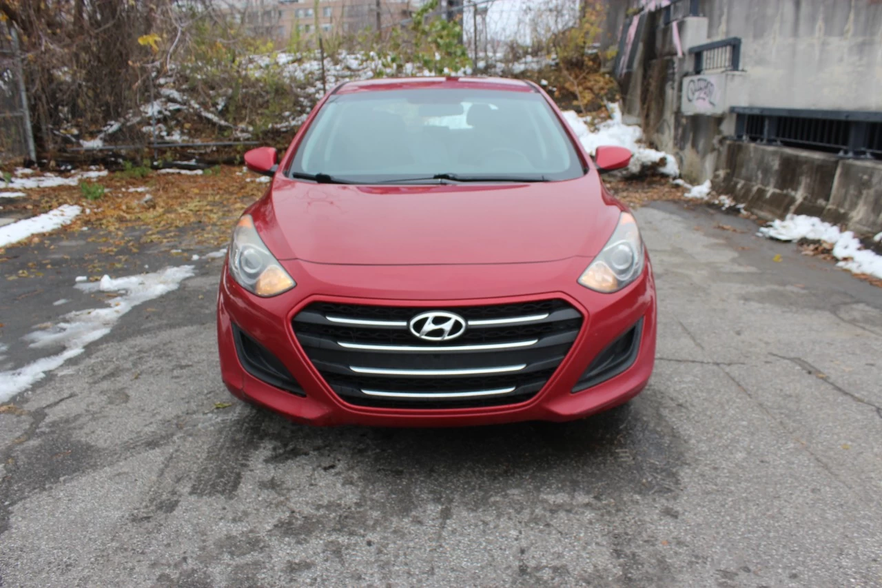 2016 Hyundai Elantra GT GL Image principale