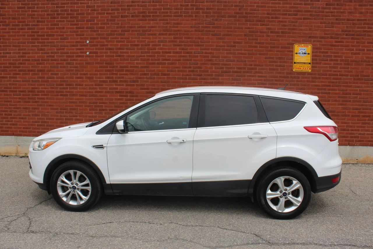 2016 Ford Escape SE Image principale