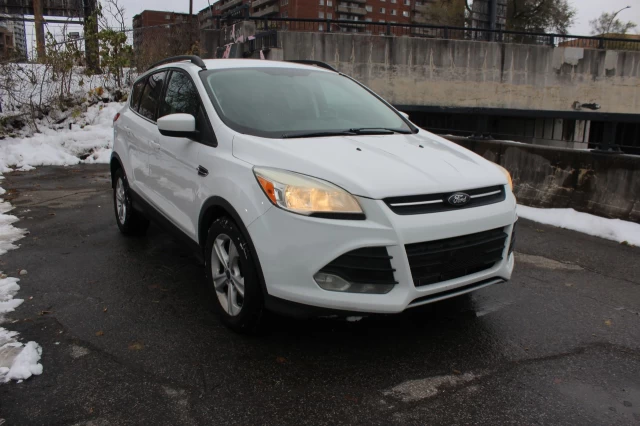 Ford Escape SE 2014