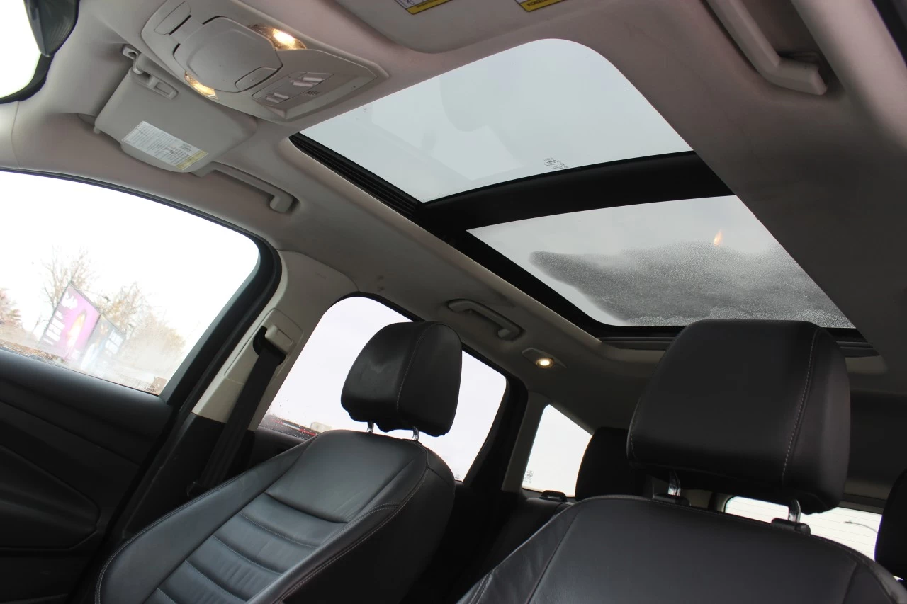 2015 Ford Escape SE Image principale