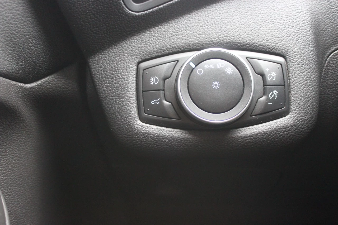 2018 Ford Escape SE Image principale