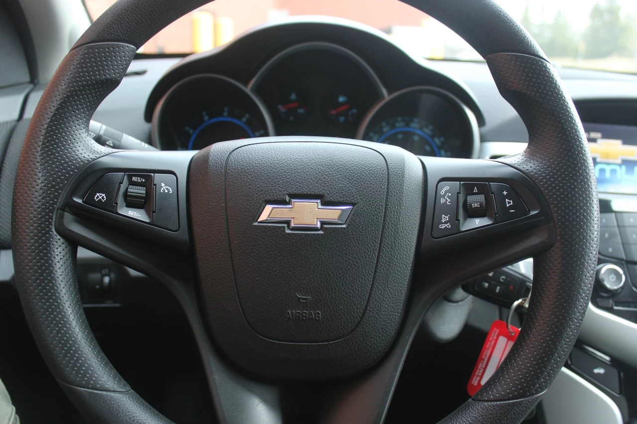 2015 Chevrolet Cruze 1LT Image principale