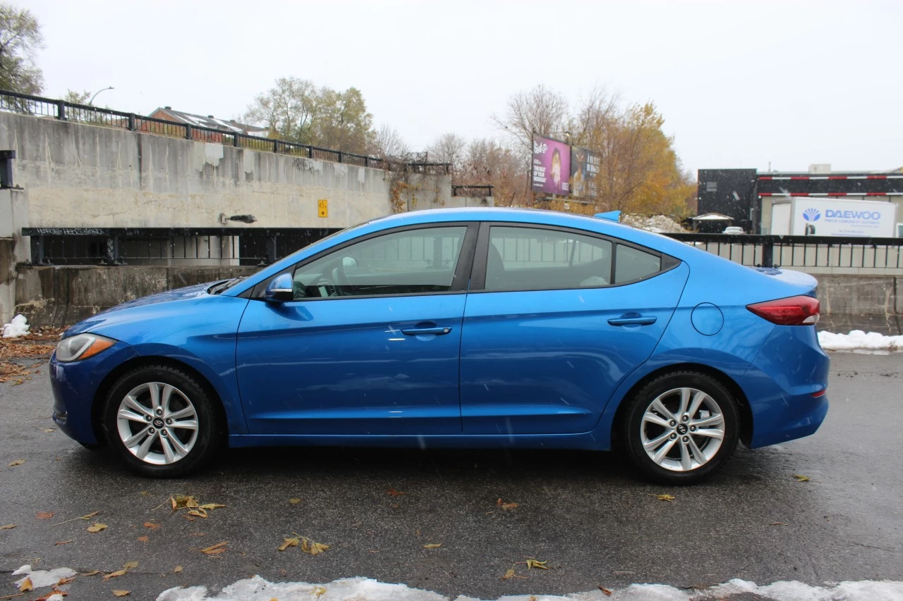 2017 Hyundai Elantra GL Image principale