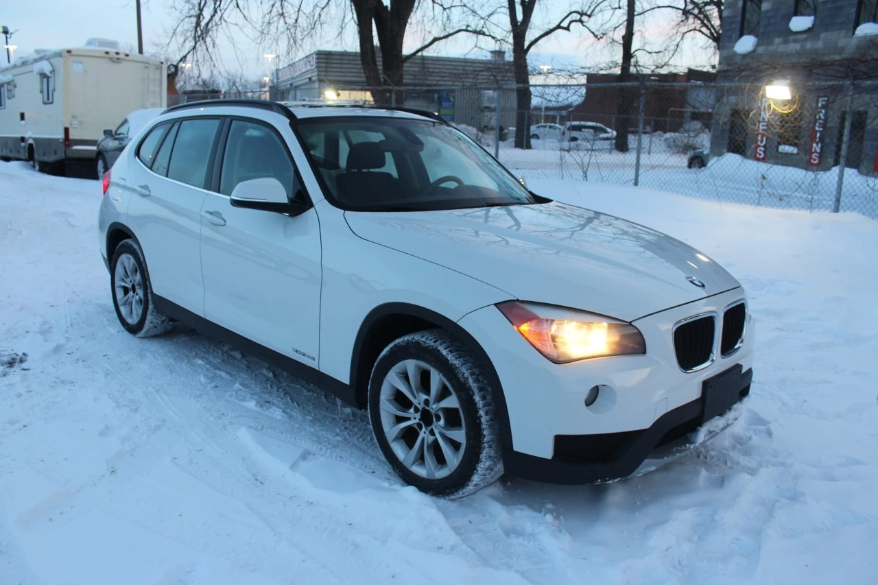 2013 BMW X1 28i Image principale