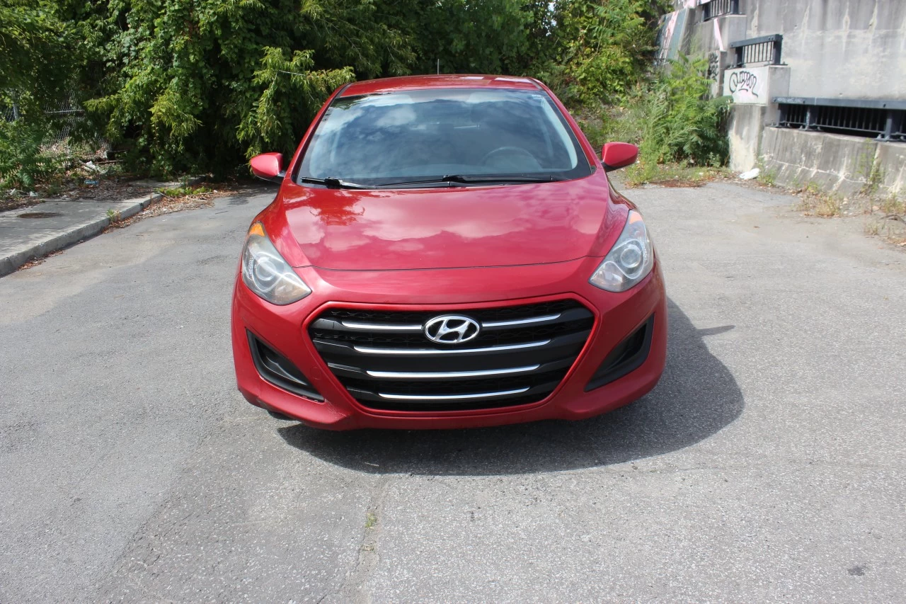 2016 Hyundai Elantra GT GL Image principale