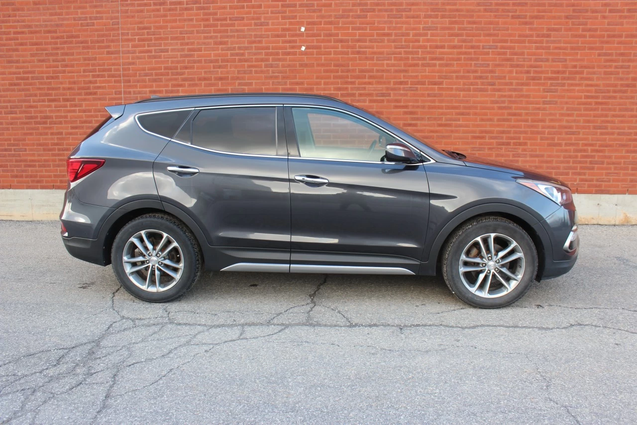 2017 Hyundai Santa Fe Sport SE Image principale