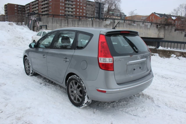 Hyundai Elantra GLS 2012