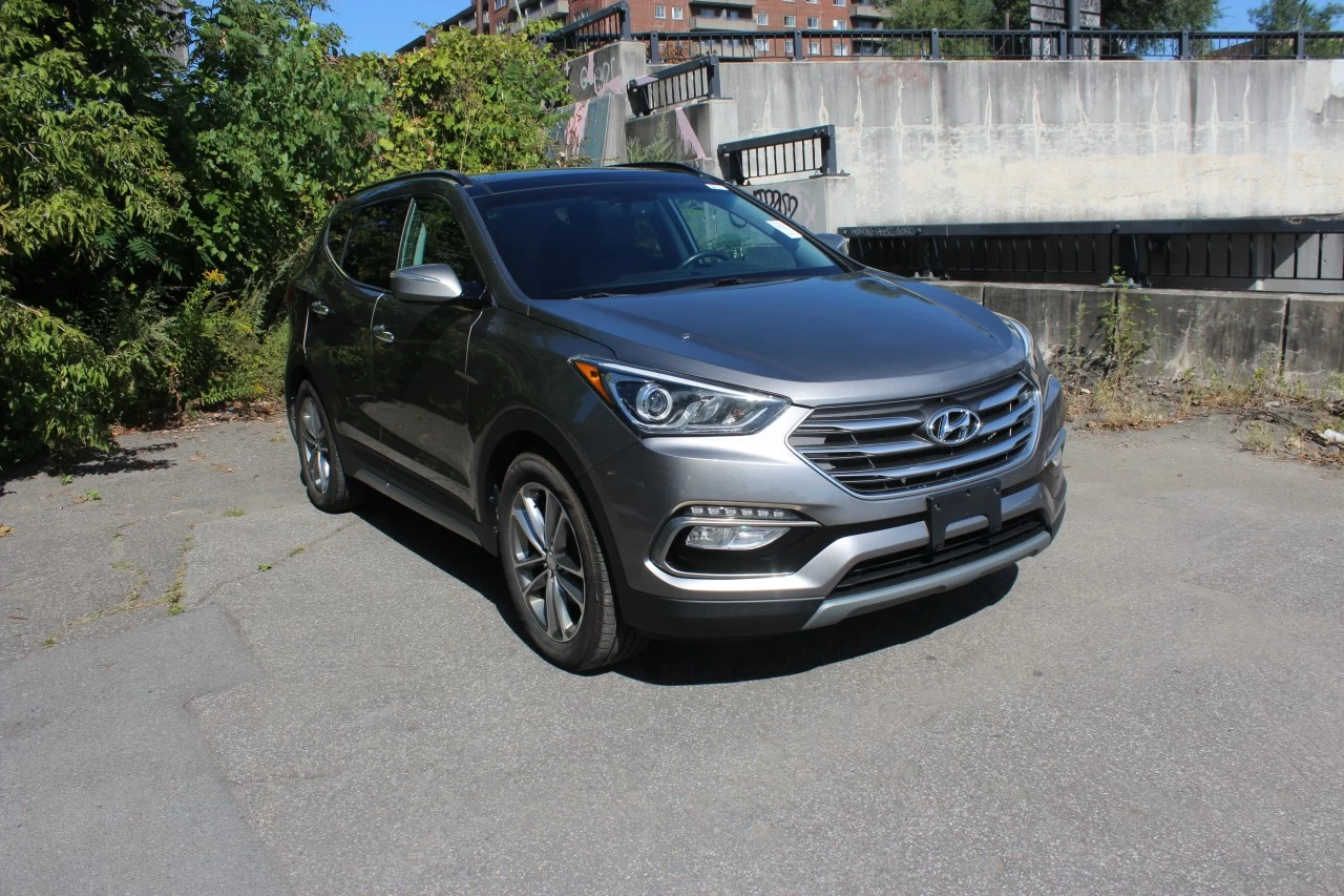 2017 Hyundai Santa Fe Sport Limited Image principale