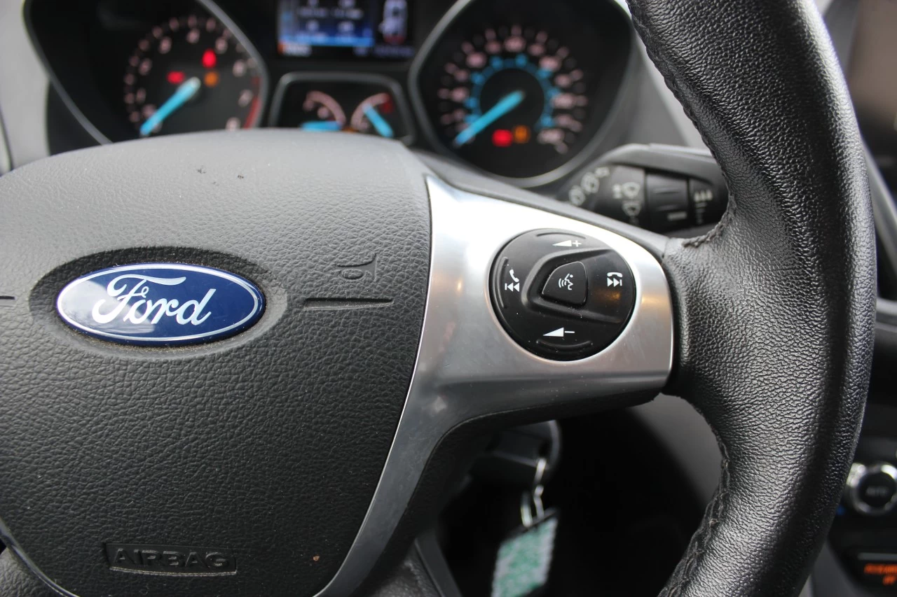 2015 Ford Escape SE Image principale