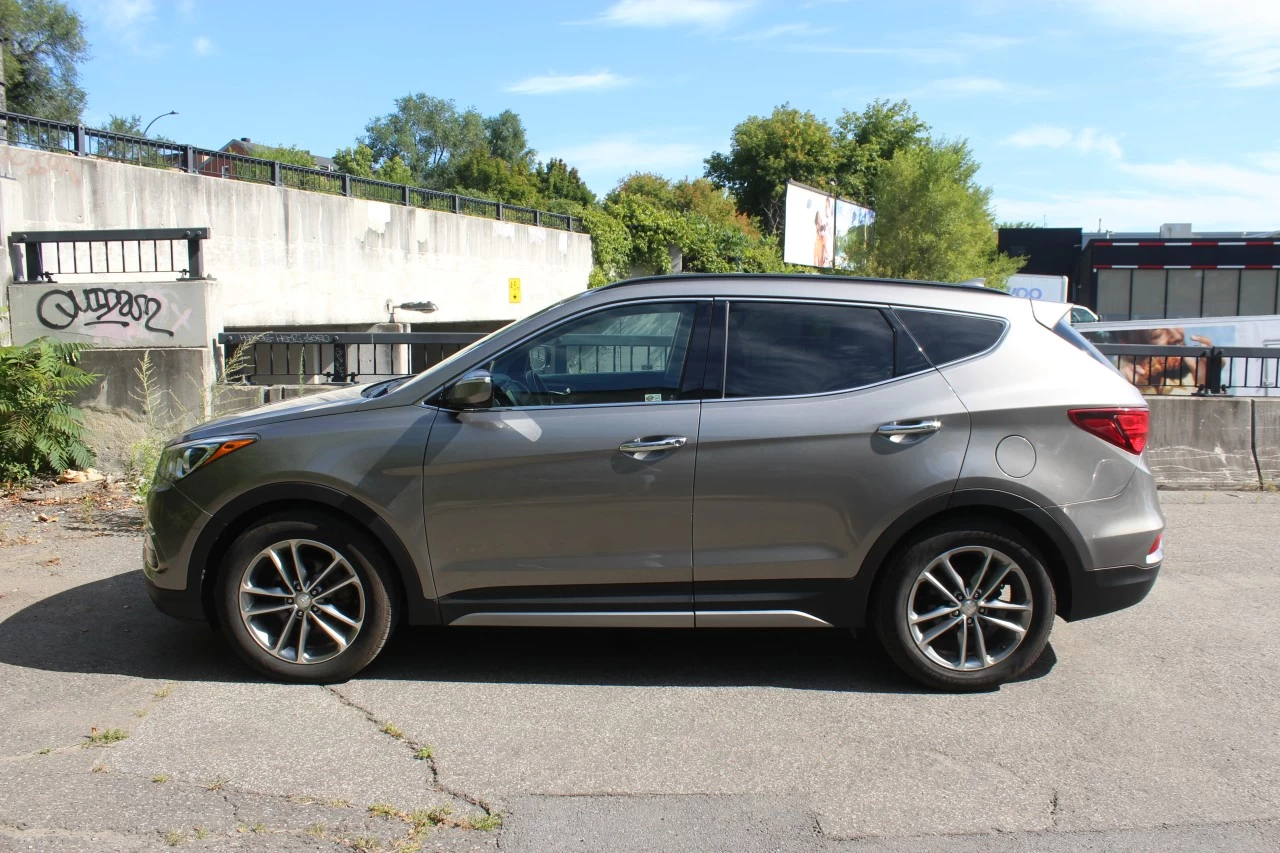 2017 Hyundai Santa Fe Sport Limited Image principale