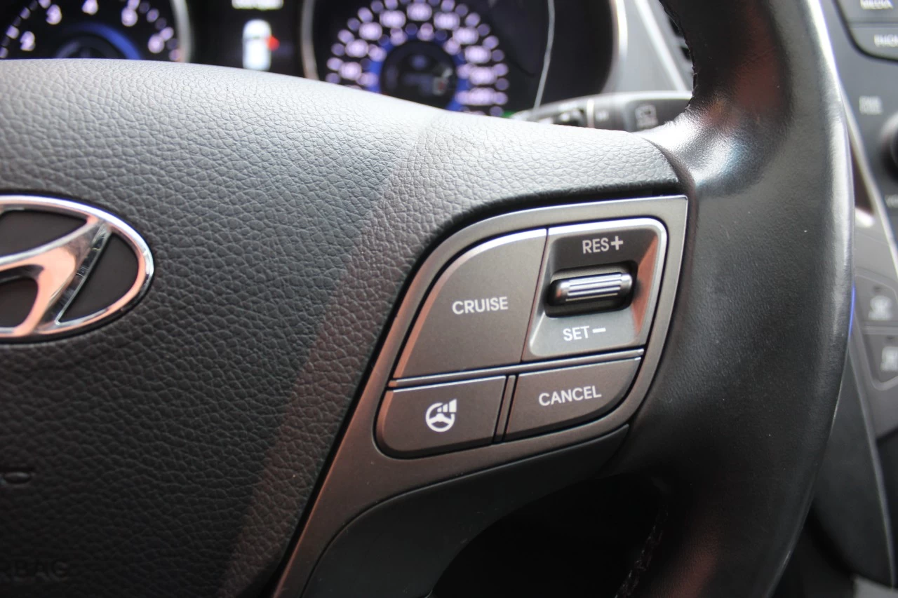 2013 Hyundai Santa Fe SE Image principale