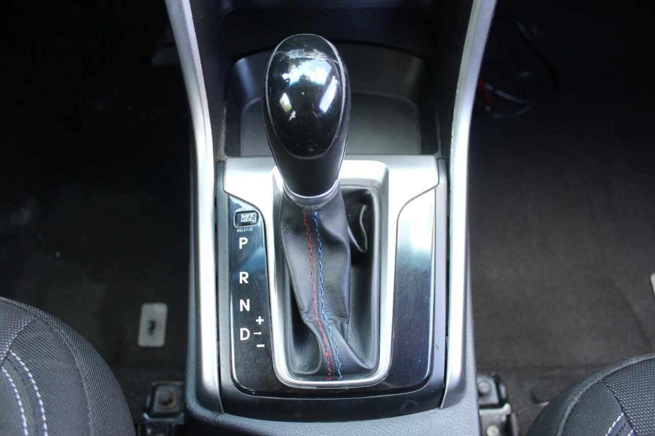 2016 Hyundai Elantra GT GLS Image principale