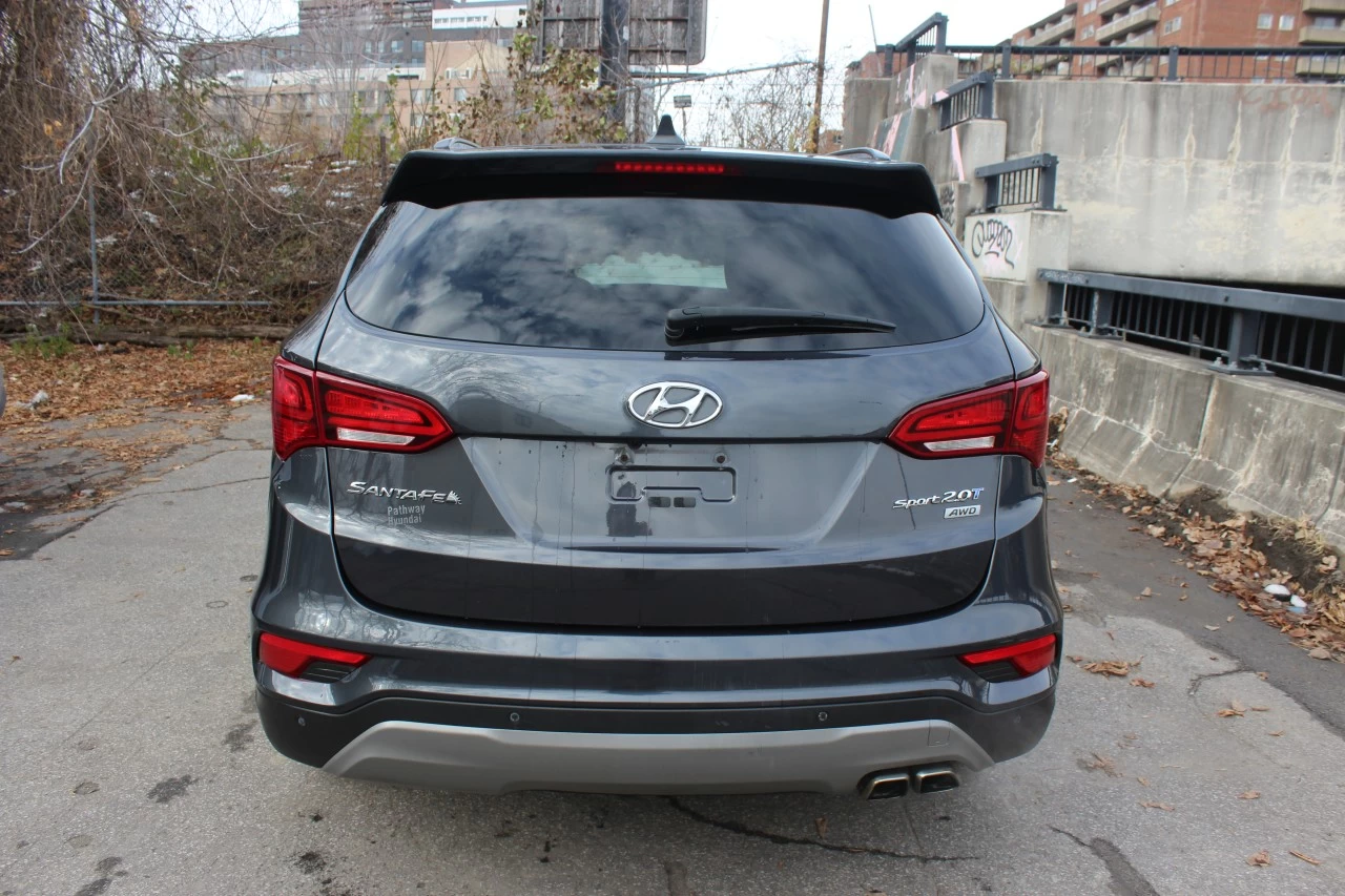 2017 Hyundai Santa Fe Sport SE Image principale