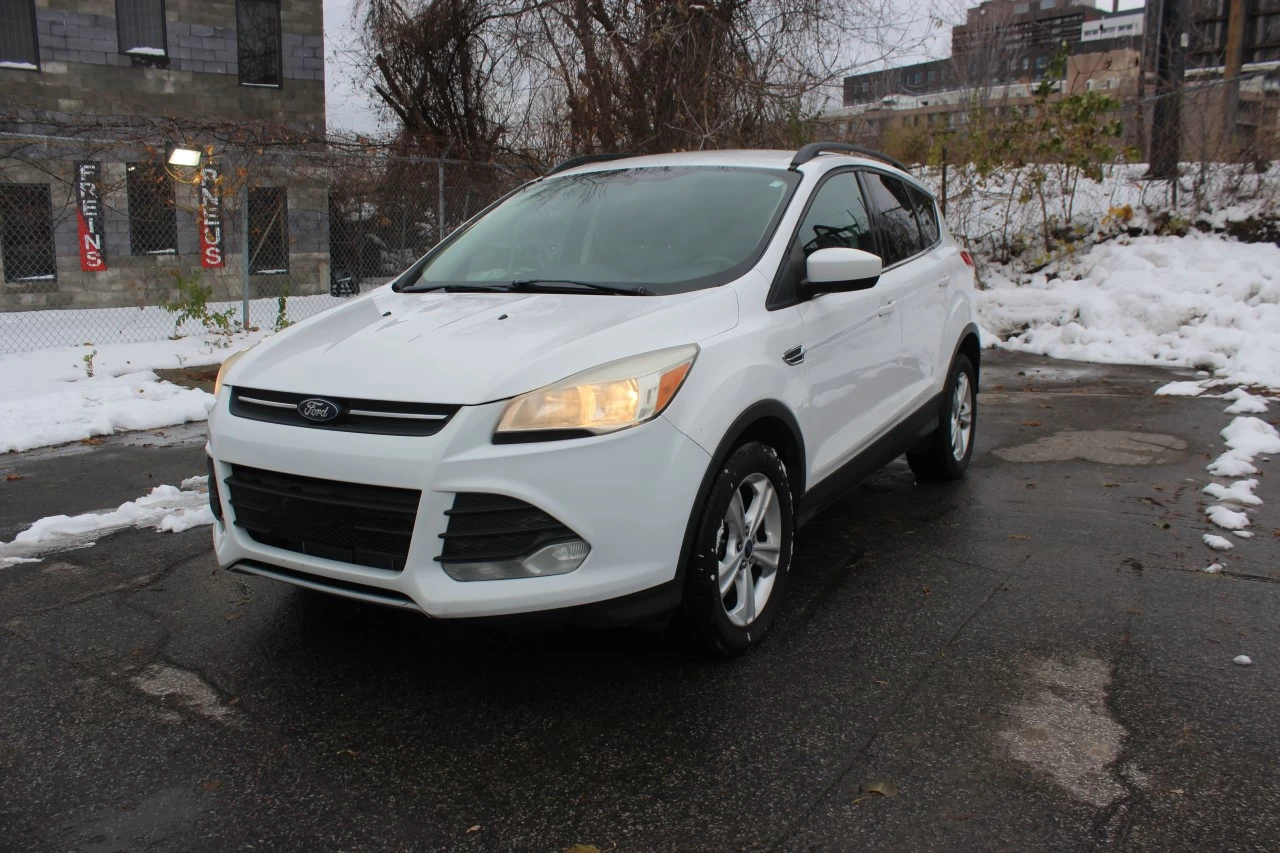 2014 Ford Escape SE Image principale