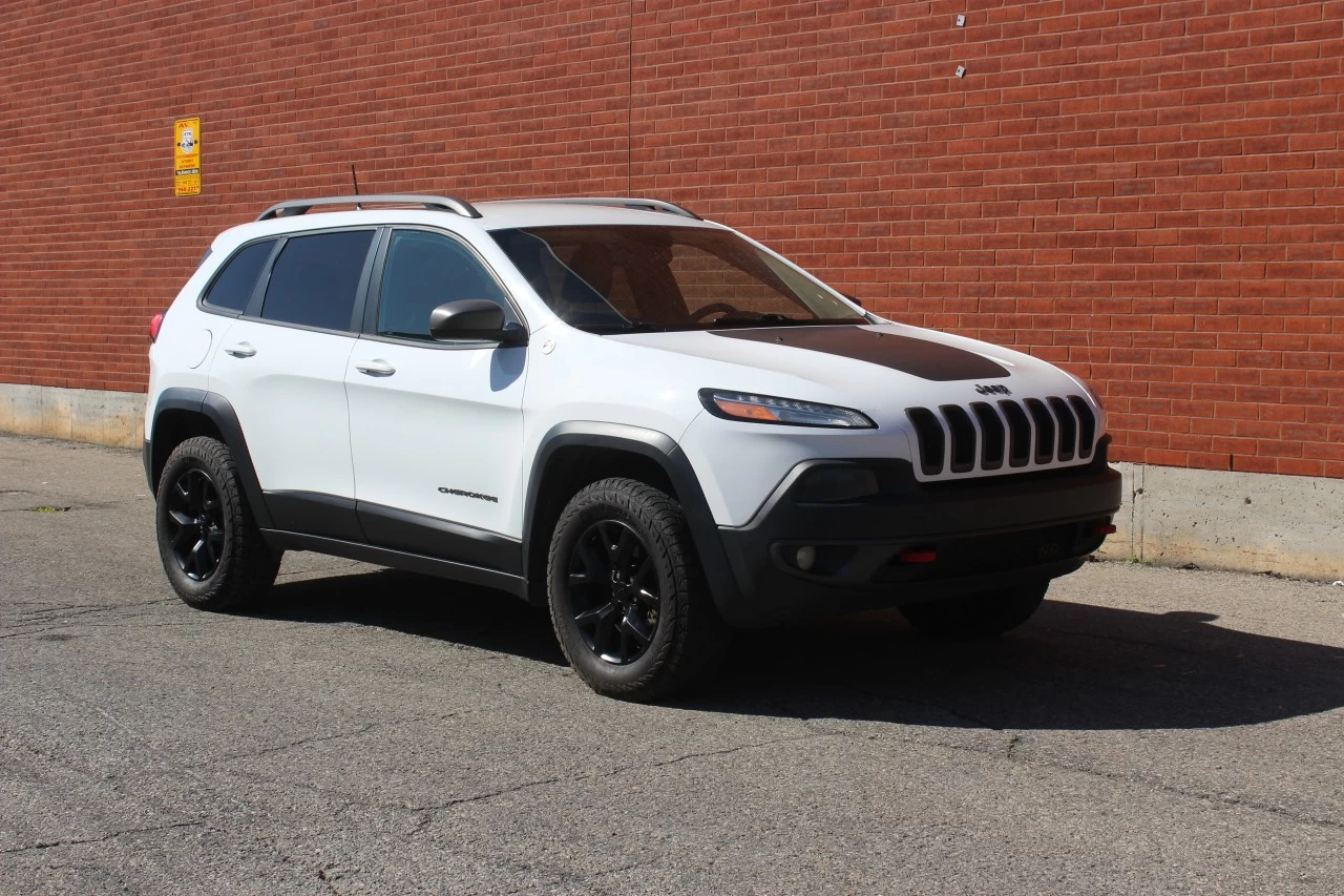 2016 Jeep Cherokee Trailhawk Image principale