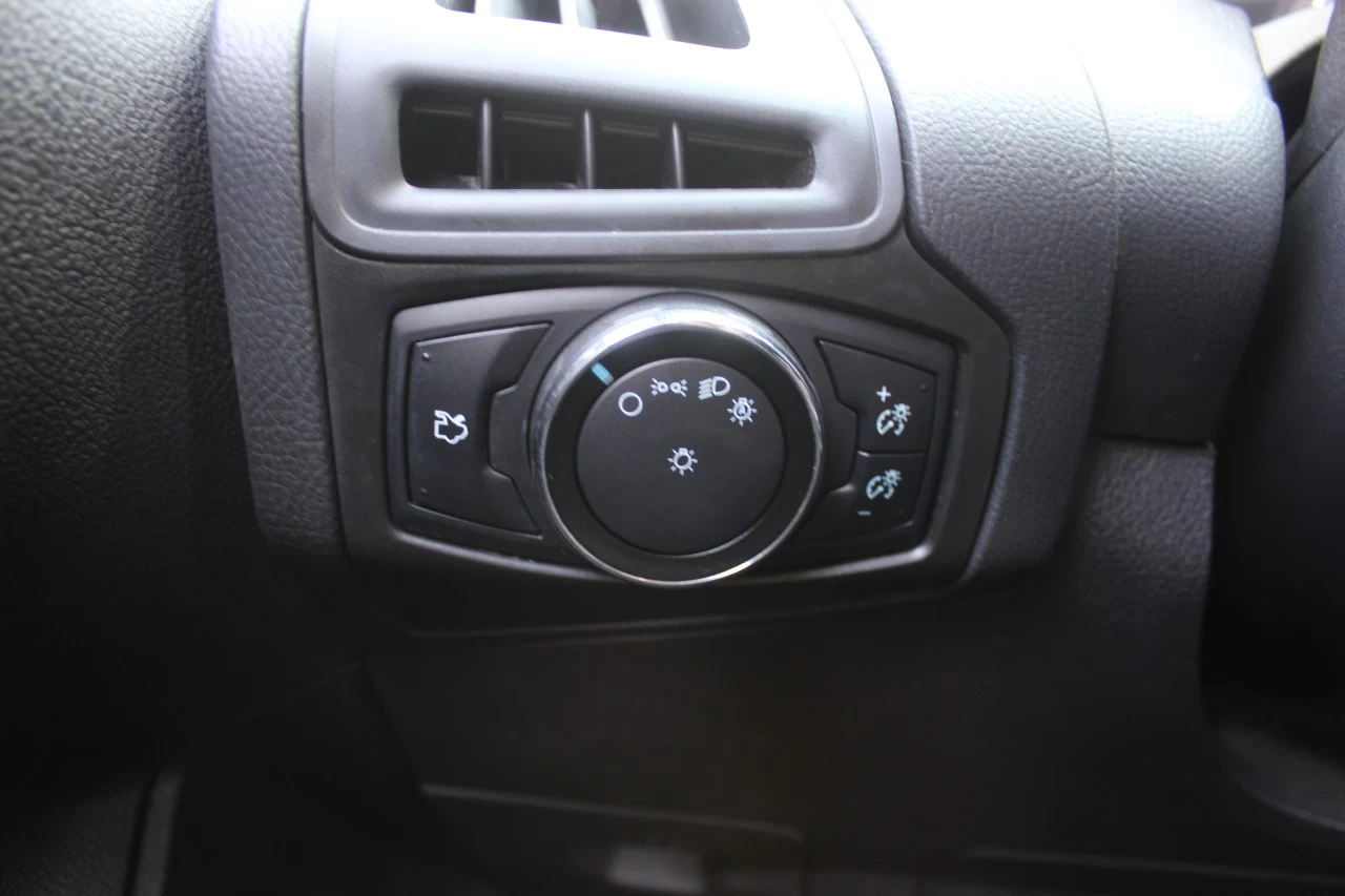 2014 Ford Focus SE Image principale