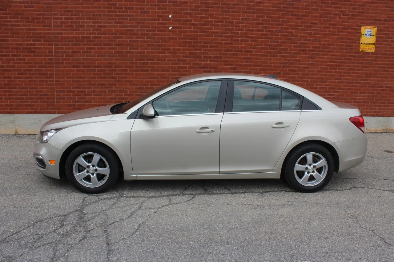 2015 Chevrolet Cruze 1LT Image principale