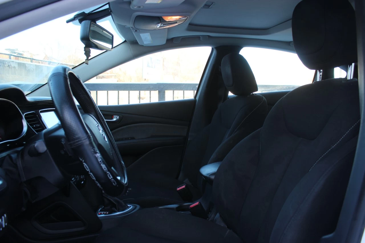 2013 Dodge Dart SXT Image principale