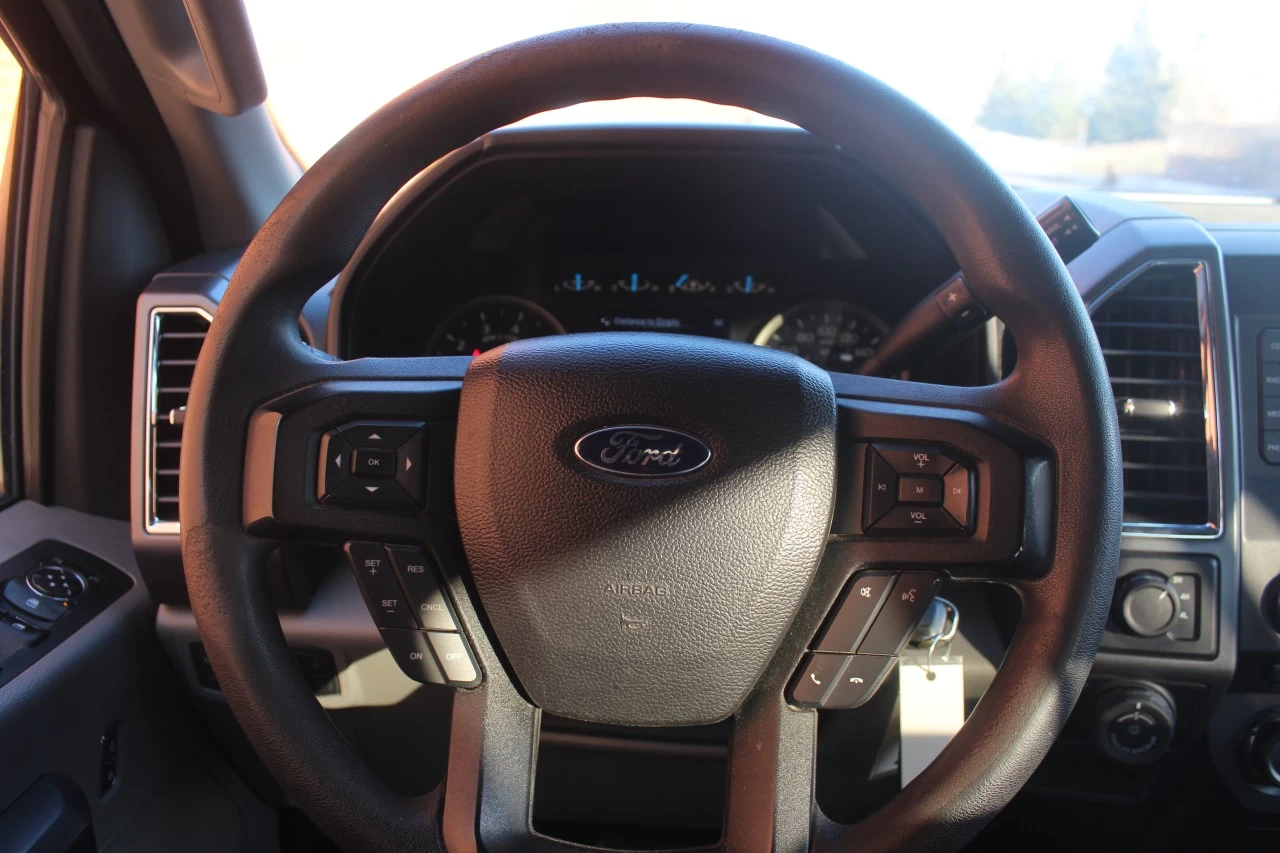 2016 Ford F-150 XLT Image principale