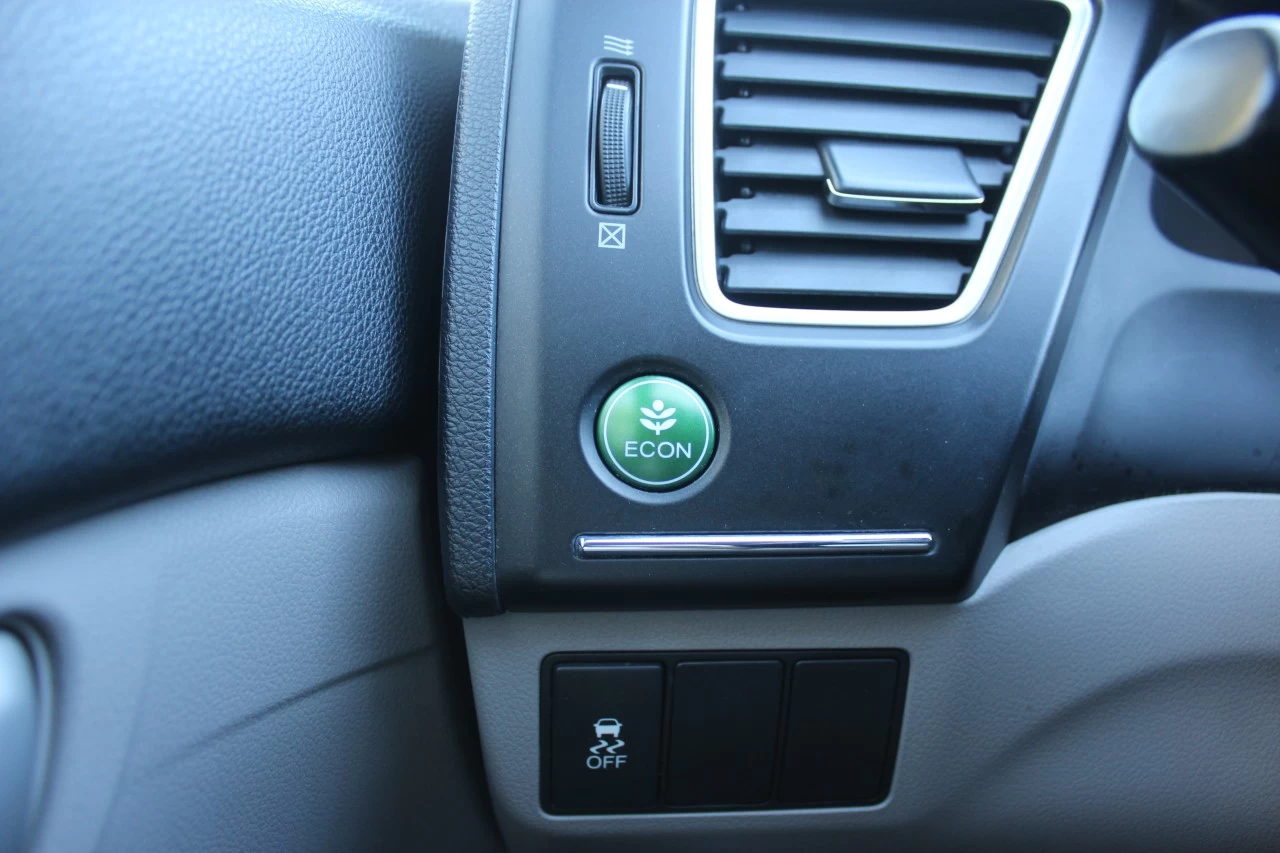 2015 Honda Civic Berline LX Image principale