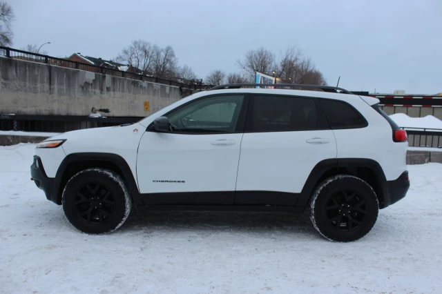Jeep Cherokee Trailhawk 2016